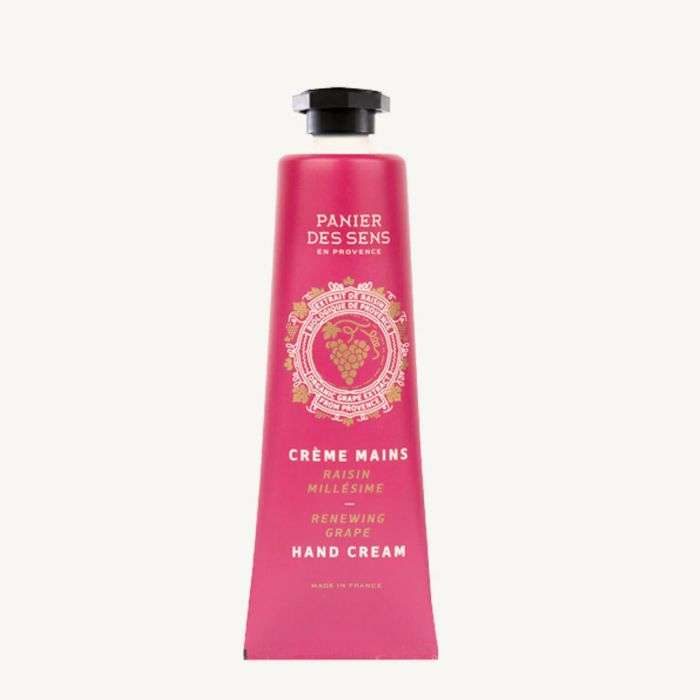 panier-des-sens-panier-des-sens-creme-mains-raisin-millesime-30-ml-mains.jpg PANIER DES SENS CREME MAINS RAISIN MILLESIME 30 ML – Image 1